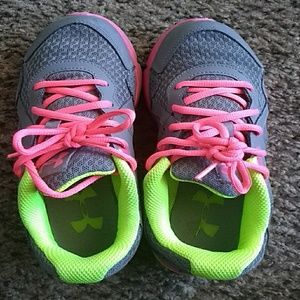 Under armour sneaker